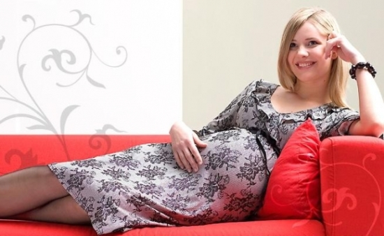 беременность - причина растяжек на теле