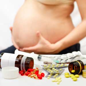 Лекарства от головной боли при беременности требуют острожности и консультации с лечащим врачом