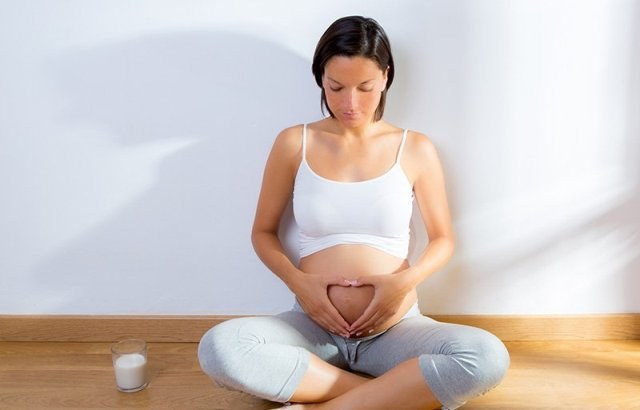 Как меняется пупок при беременности